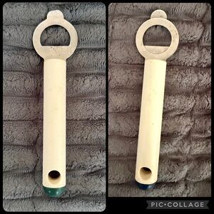 Set of two Tupperware Bottle Openers Cans Blue Green Tip
